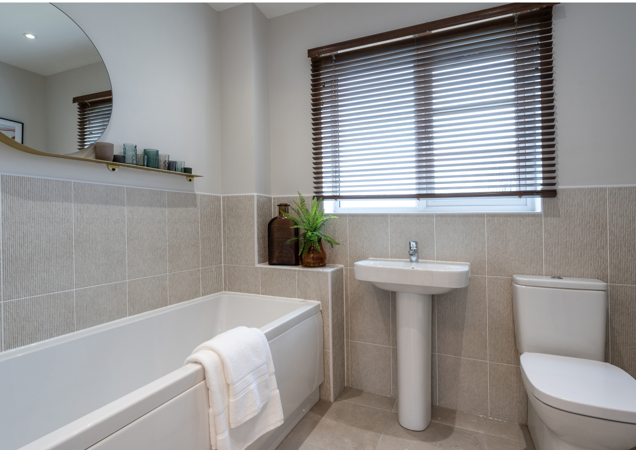 The Carrick | Bathroom